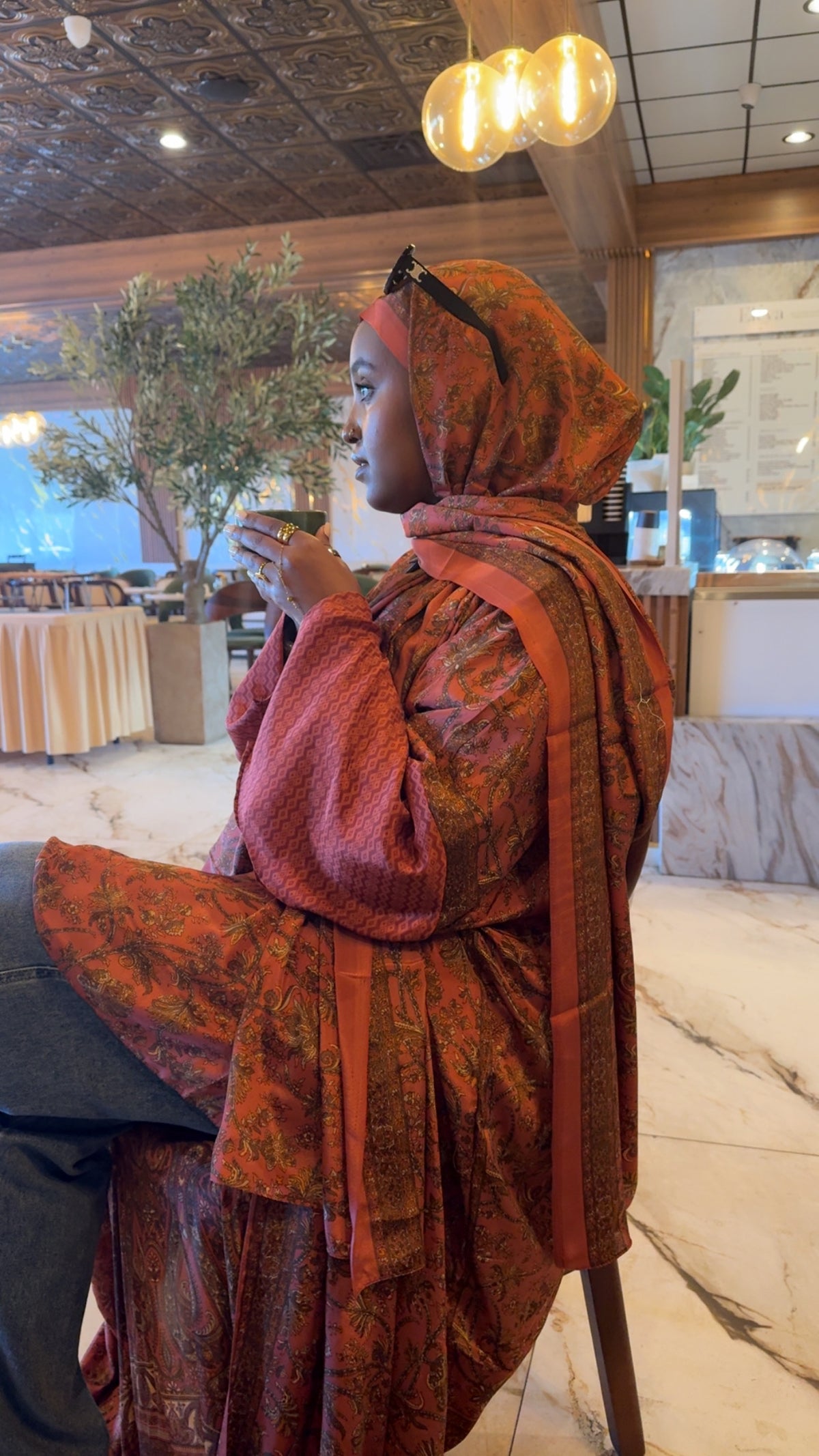 The saffron Abaya